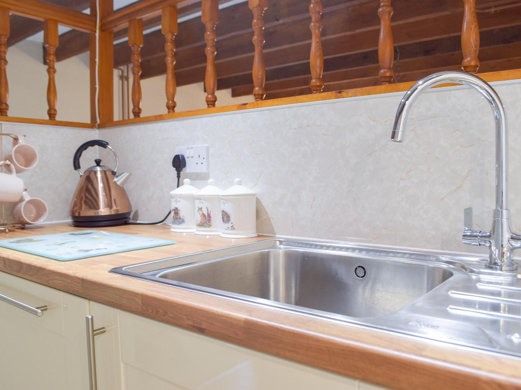 Hay Barn - Dinas Country Club Villa Luaran gambar